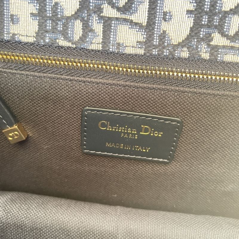 Christian Dior Montaigne Bags